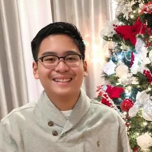 Meet your Posher, Loida